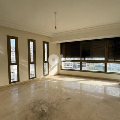 255sqm Apartment For Sale in Hazmieh - شقة 255م للبيع في الحازمية