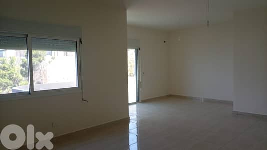 GMB123EM -   Apartment For Sale  In Halat - شقة للبيع في حالات