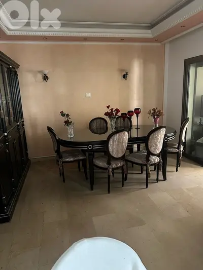 شقة مفروشة للايجار بربور شارع عام  ، مبنى جديد