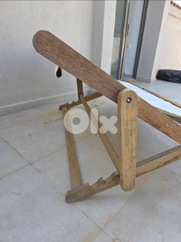 Wooden Balcony Lounge Chair / Daybed – Solid & Comfortable 2
