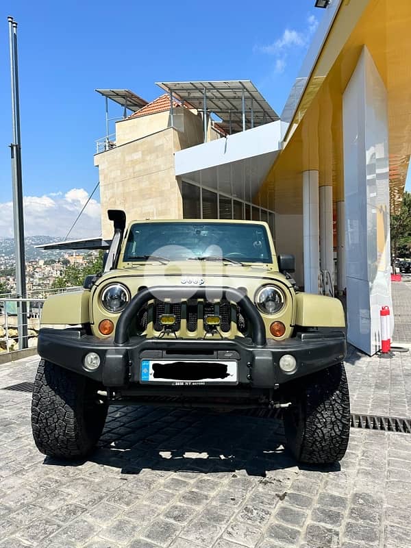 Jeep Wrangler Sahara 2013 0