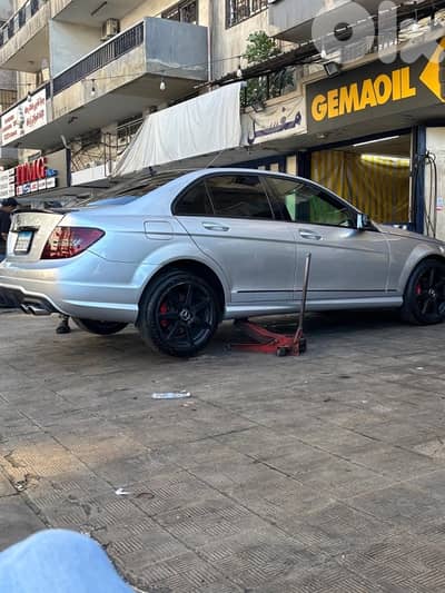 Mercedes-Benz C-Class 2013