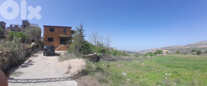 Land for Sale in Tarchich – Unblockable Panoramic Mountain View