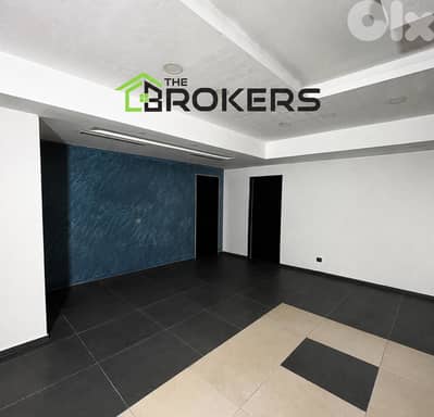 Showroom for Rent in Verdun   صالة عرض للايجار في فردان
