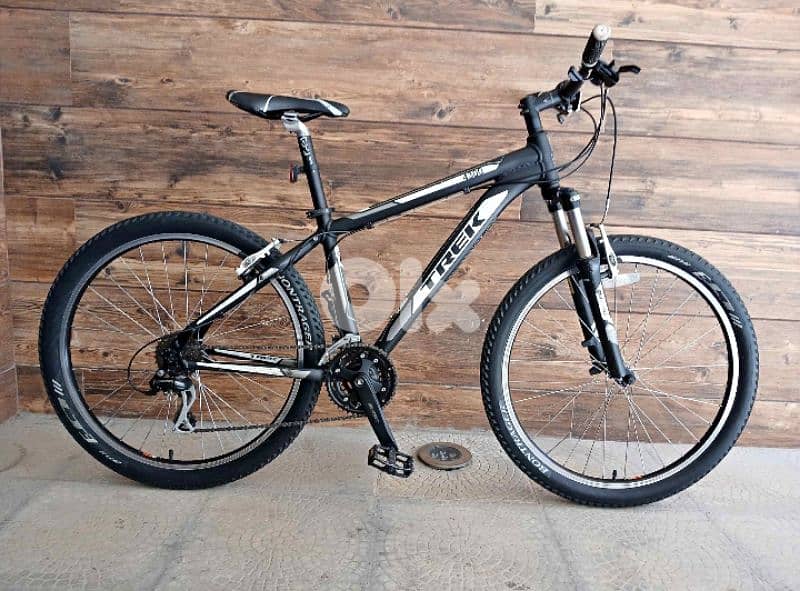 Premium Mountain Bike – Built for Performance 0
