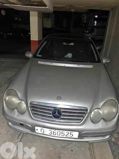 Mercedes-Benz C230  2002