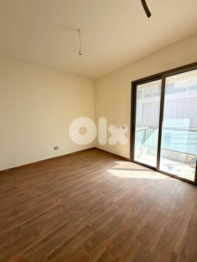 Apartment For Sale -Mazraet Yachouh-شقة للبيع في مزرعة يشوع