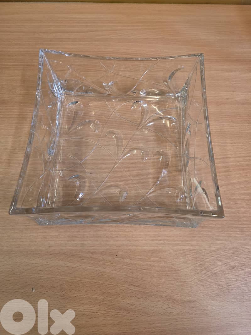 Crysal heavy square bowl 0