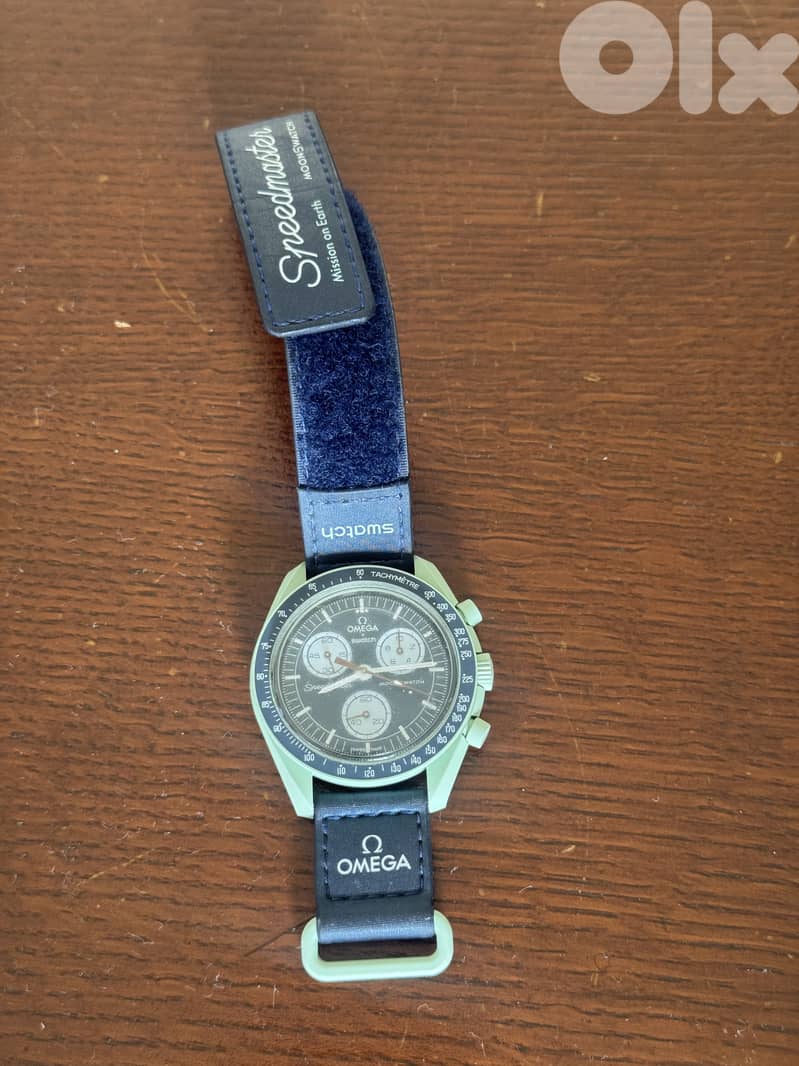 Omega x swatch mission to earth 0