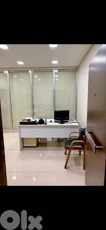 office for rent in hazmiyeh مكتب للايجار في الحازمية