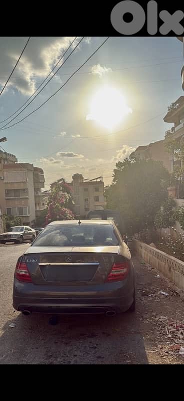Mercedes-Benz C-Class 2010