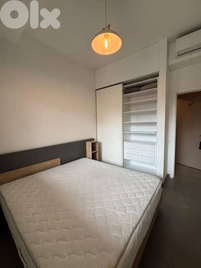 Studio For Rent in Monot - استديو للإيجار في مونو