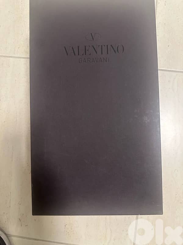 Valentino Garavani 3