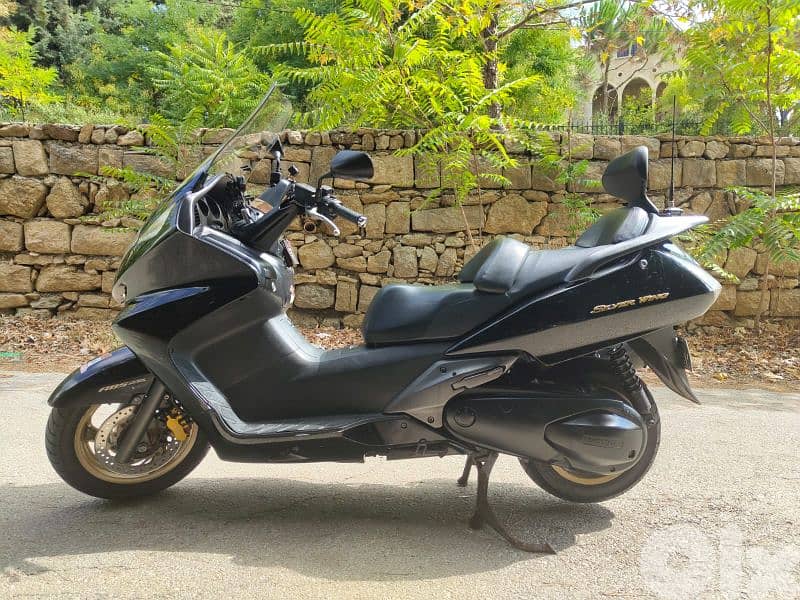 Honda Silverwing 600 0