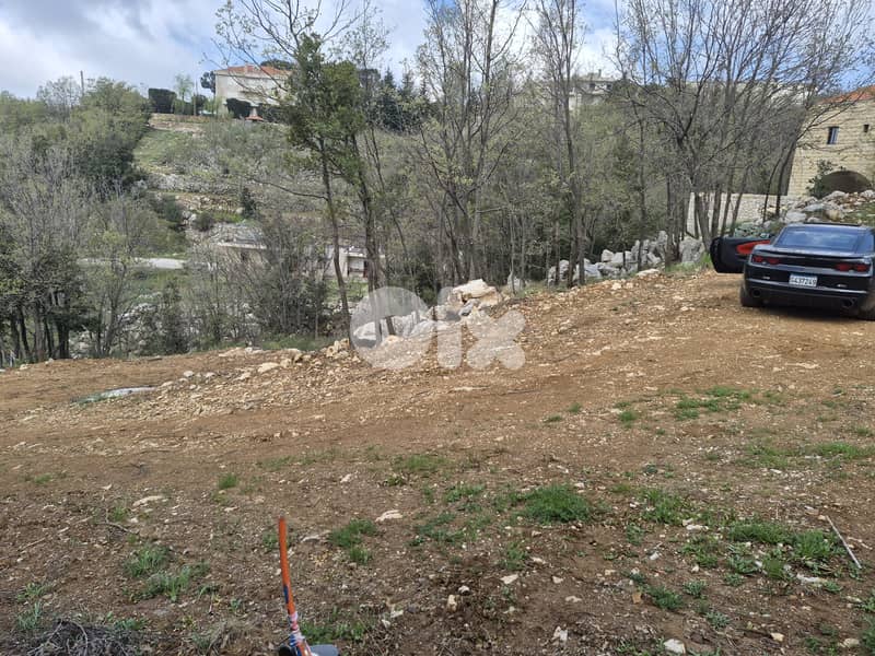 Land in kfardebian 827sqm 20/40 7