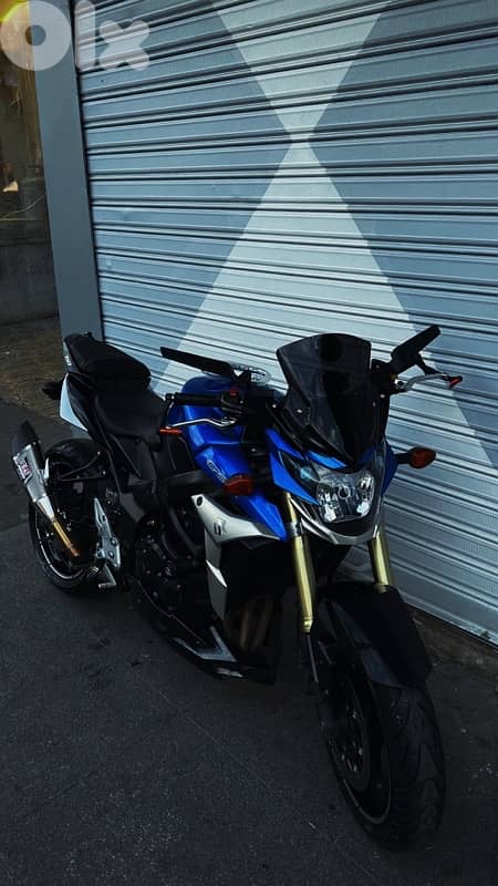 GSR750 0