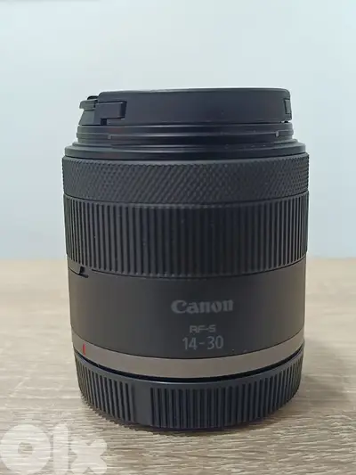 lens Canon RF-S 14-30mm