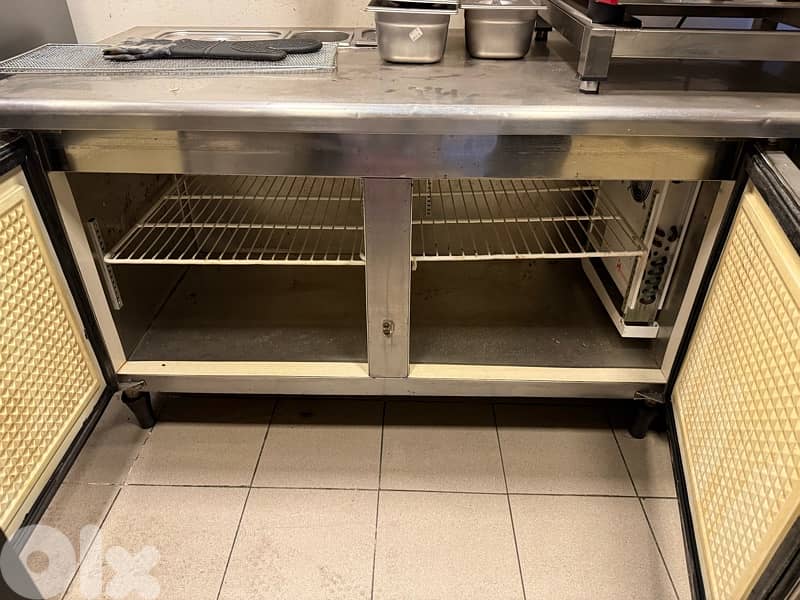 stainless steel  2 doors counter refrigerator 0