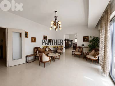 Prime location apartment for sale AchrafiehRef#RS123شقة للبيع الأشرفية