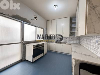 Prime location apartment for sale AchrafiehRef#RS123شقة للبيع الأشرفية