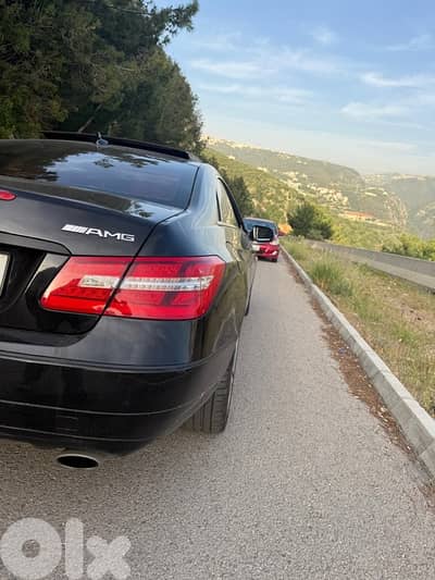 Mercedes-Benz E-Class 2010
