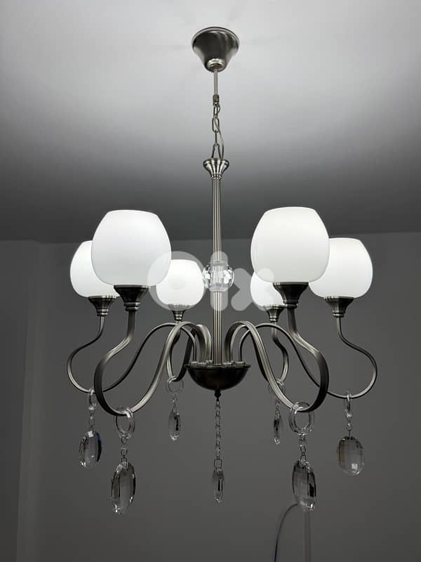 Elegant 6-Light Chandelier – Very Good Condition 0