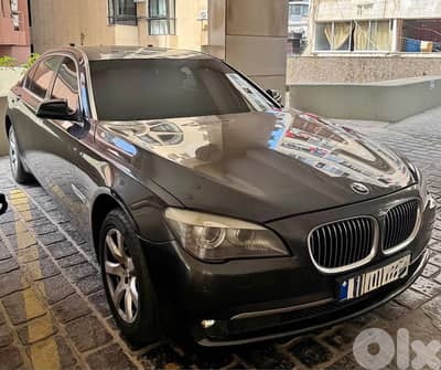 BMW 7-Series 2011