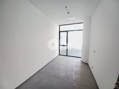 AH-HKL-550 Spacious office 380 m2 for rent in the prime area of Adlieh
