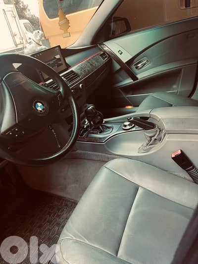 BMW 5-Series 2004