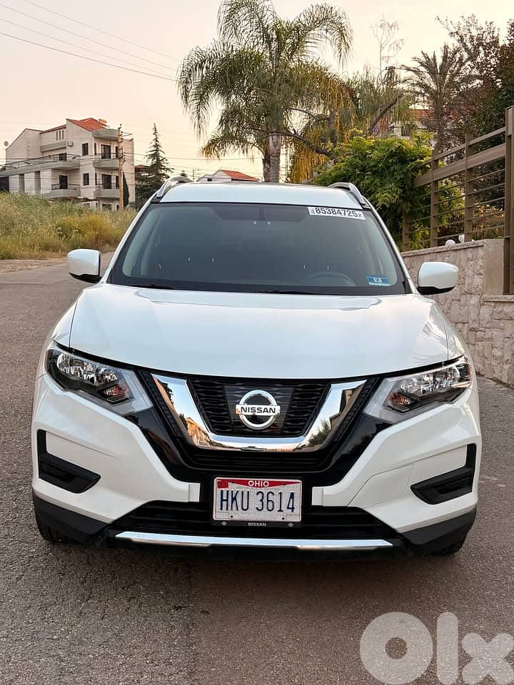Nissan Rogue 2018 0