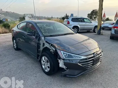 Hyundai Elantra 2019