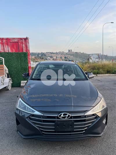 Hyundai Elantra 2019