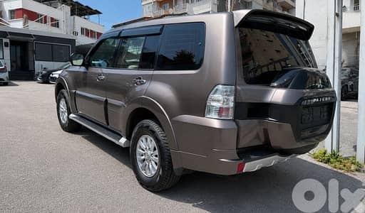 Mitsubishi Pajero 2013