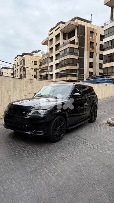 Range Rover Sport - super charge V8 2014 look 2018 - clean carfax