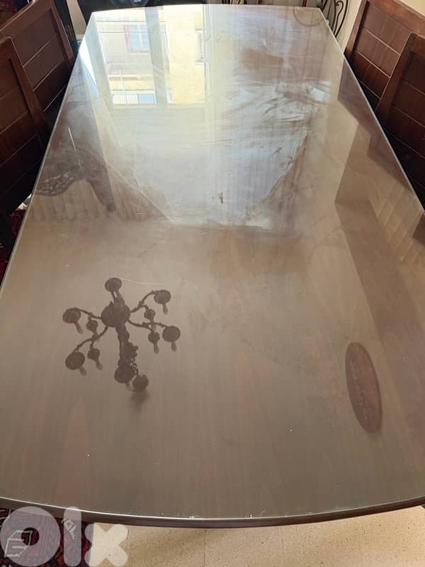 Dinning table 4