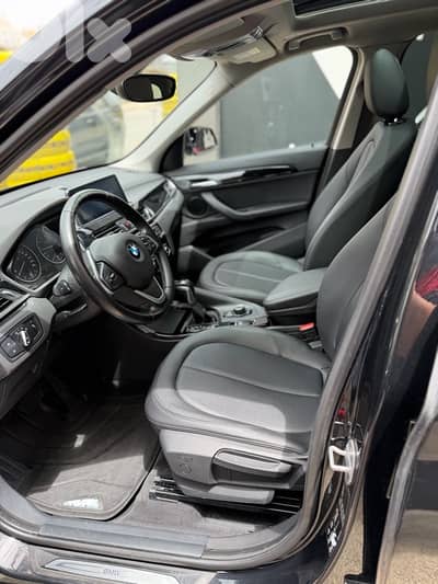 BMW X1 2017 2.5 X Drive Awd Company Source, Like New!