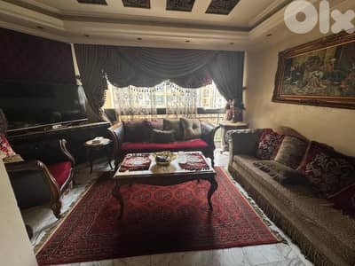 L21282 - Cozy & Furnished Apartment For Sale in Ras El Nabeh, Beirut