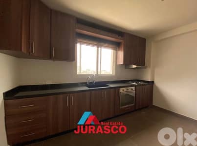 adma 165m + 165m rooftop with sea view / شقة للبيع في ادما