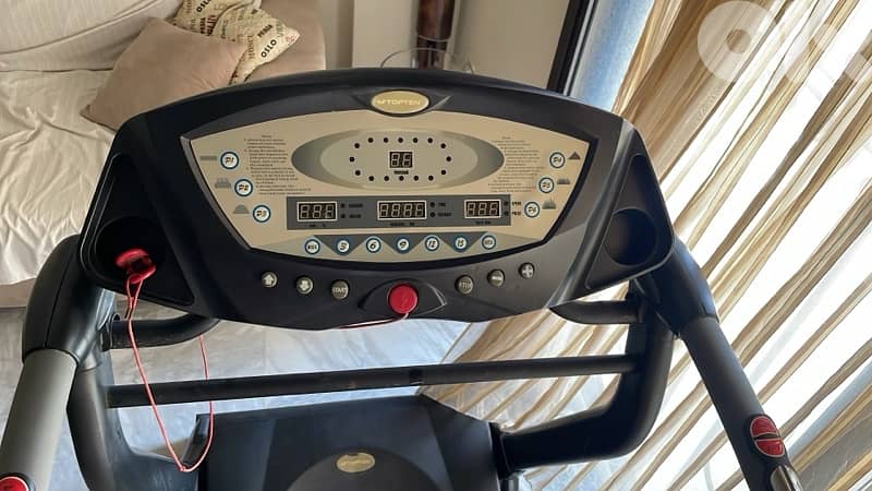 tredmill top ten used in very good condition 0