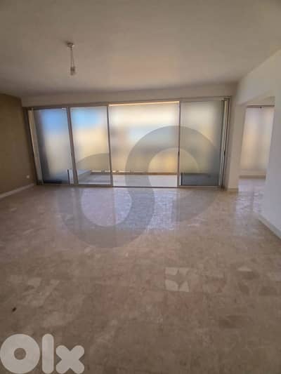 Sea View, prime area,Ramlet el Bayda, Beirut/رملة البيضاء REF#IM136286