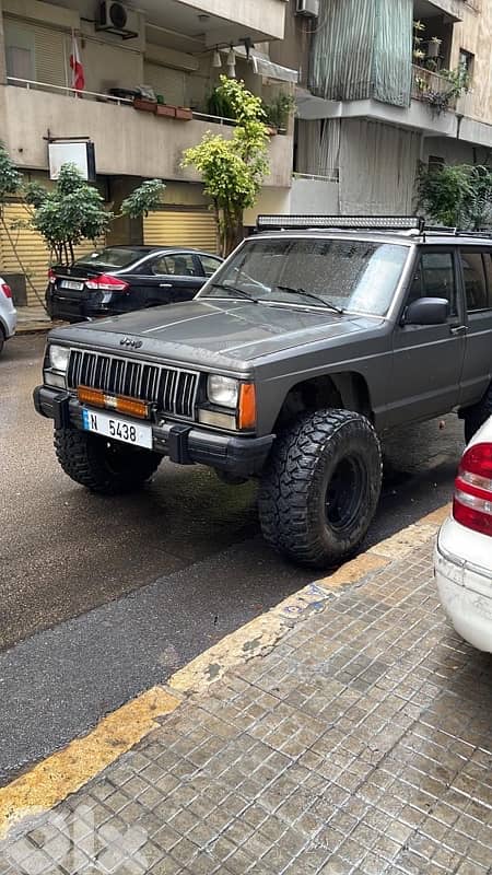 Jeep Cherokee 1988 0