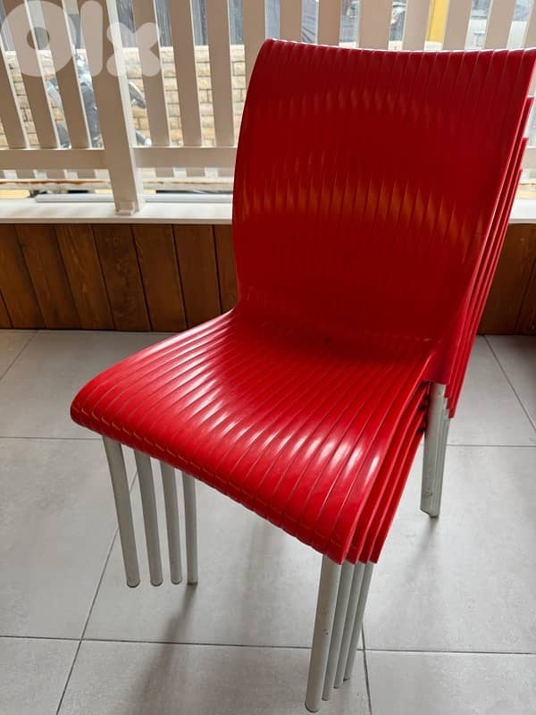 used chairs 0