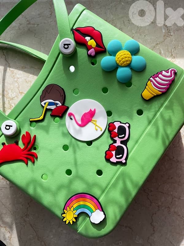 crocs beach bag new sale price M SIZE 8