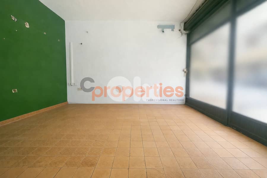 Shop For Rent in Achrafieh – CPBEC12 0