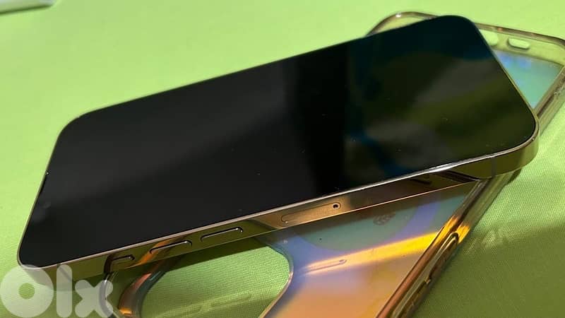 Iphone 13Pro gold 0