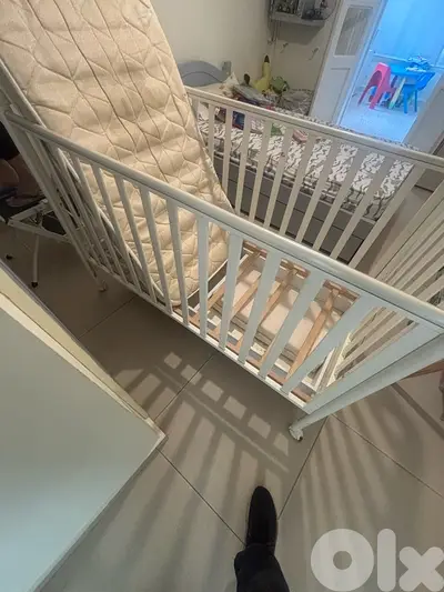 Wood Crib