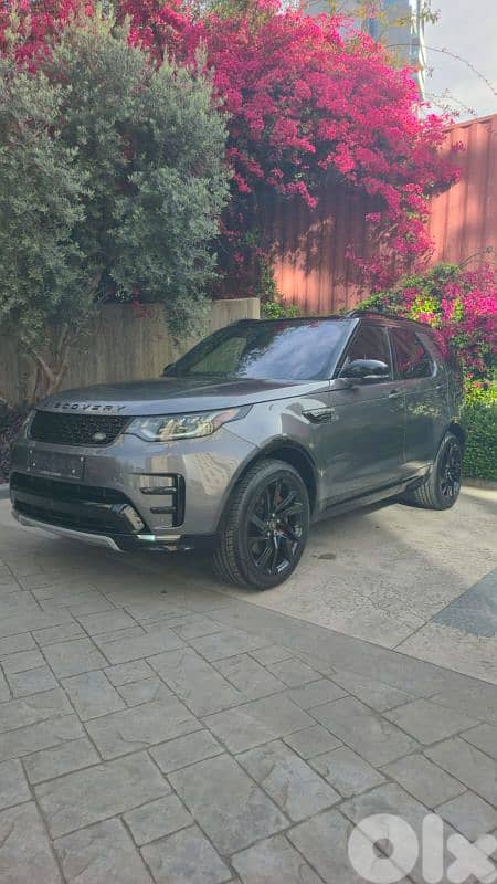 Land Rover Discovery 5 2018 Luxury 0