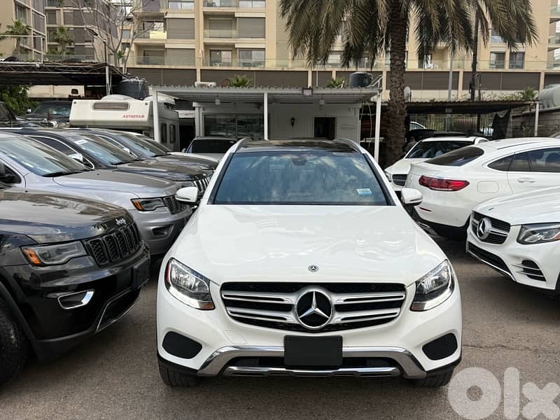 Mercedes-Benz GLC 300 4Matic 2018 Clean carfax 0