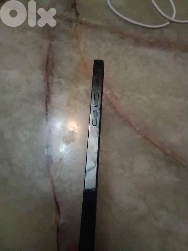 iPhone 12 Pro 275$ 1