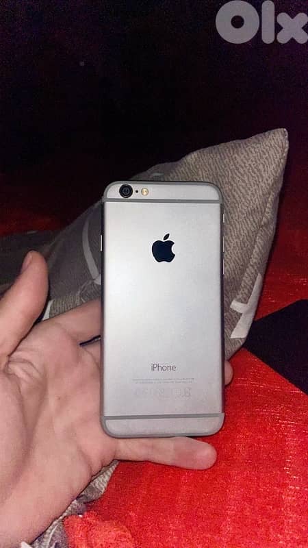 Iphone 6 for sale all original just small crack bottom right of scren 0